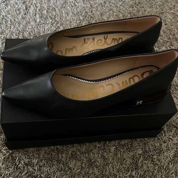 Sam Edelman - Picture 3 of 5